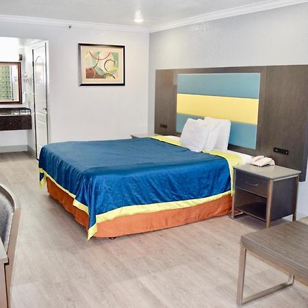 Budget Inn Ла-Пуенте Екстер'єр фото