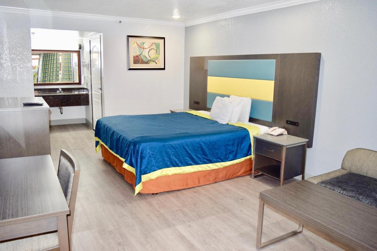 Budget Inn Ла-Пуенте Екстер'єр фото