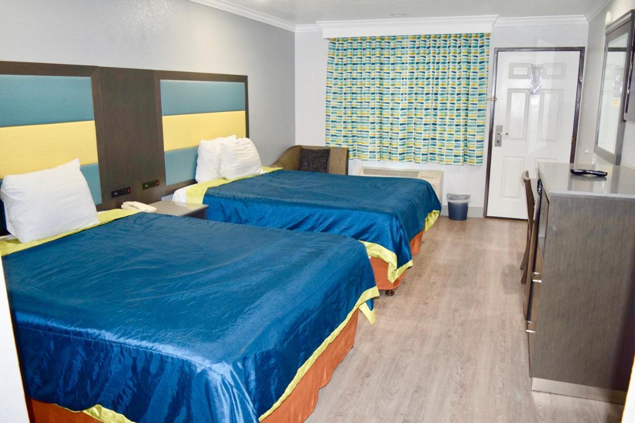 Budget Inn Ла-Пуенте Екстер'єр фото